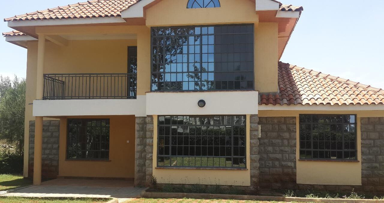 4BR All-Ensuite Maisonette with Staff Quarters - Kajiado CBD