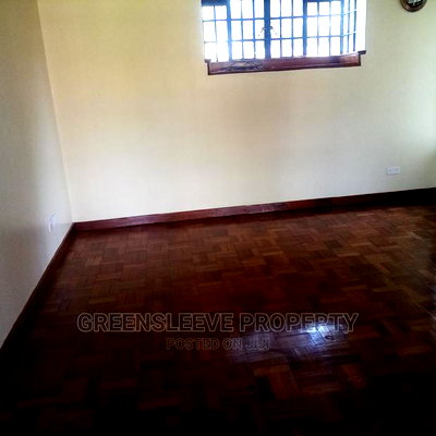 4bdrm Townhouse / Terrace in Hardy for rent - Image 11
