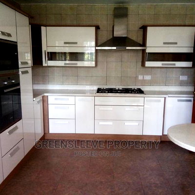 4bdrm Townhouse / Terrace in Hardy for rent - Image 19