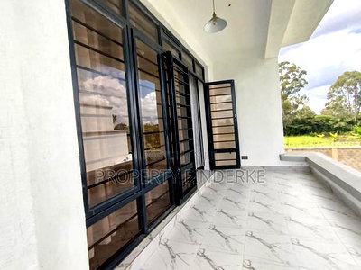 3bdrm Maisonette in Rimpaa for sale - Image 10