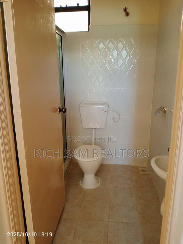 2bdrm Apartment in Pipeline, Nakuru Town East for rent