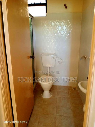 2bdrm Apartment in Pipeline, Nakuru Town East for rent - Image 11