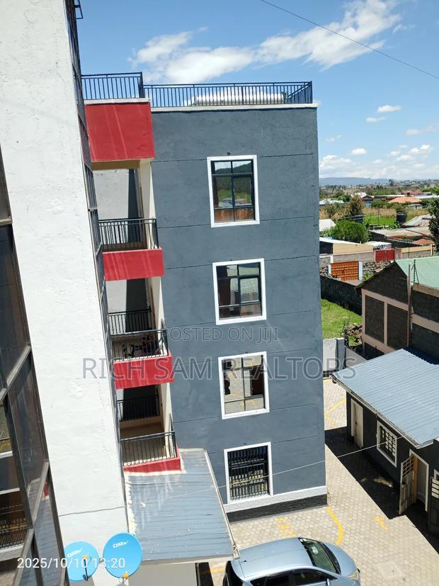 2bdrm Apartment in Pipeline, Nakuru Town East for rent