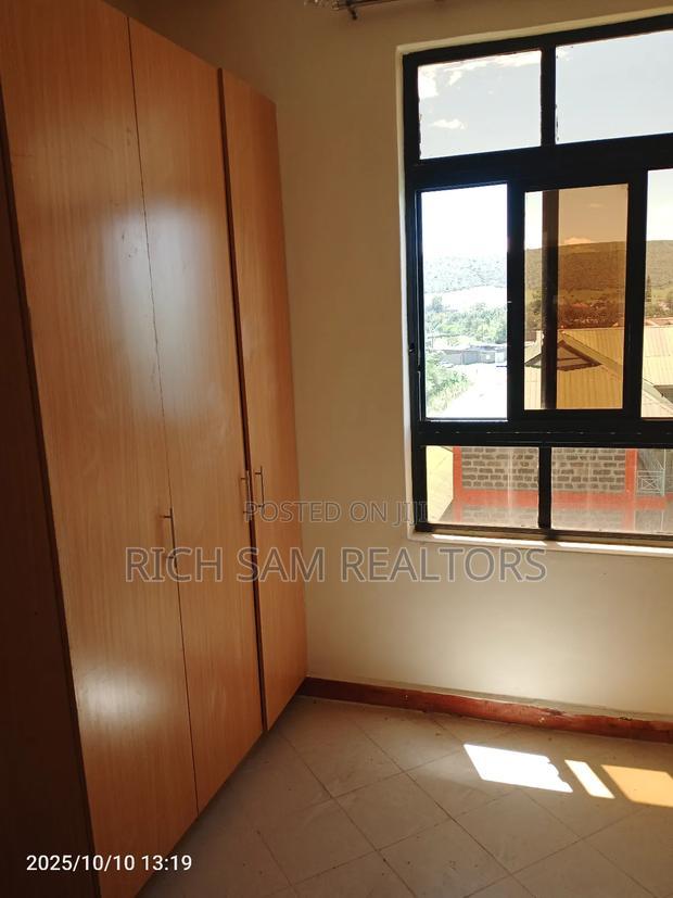 2bdrm Apartment in Pipeline, Nakuru Town East for rent
