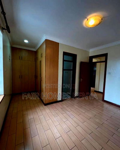 3bdrm Townhouse / Terrace in Lavington Green for rent - Image 13