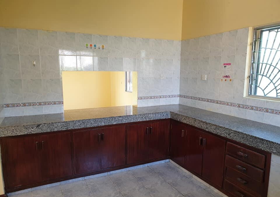 3BR All-Ensuite Townhouse with DSQ in Gated Nyali - Mombasa