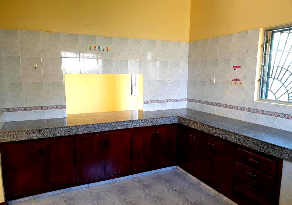 3BR All-Ensuite Townhouse with DSQ in Gated Nyali - Mombasa