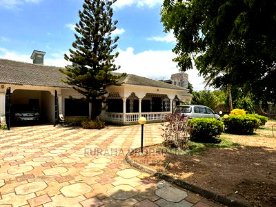 4bdrm Bungalow in Shanzu for sale - Image 3