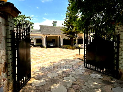 4bdrm Bungalow in Shanzu for sale - Image 4
