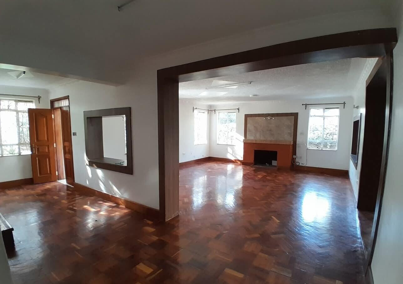 Quarter Acre 5BR Garden Home