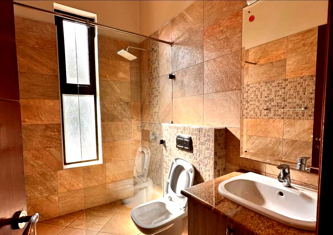 Half-Acre 5-Ensuite Villa with Shared Pool – Karen Gated Estate