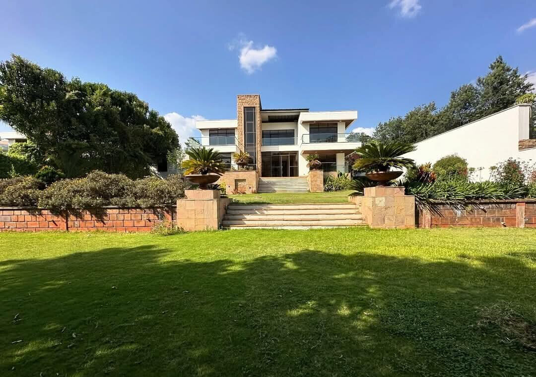 Half-Acre 5-Ensuite Villa with Shared Pool – Karen Gated Estate