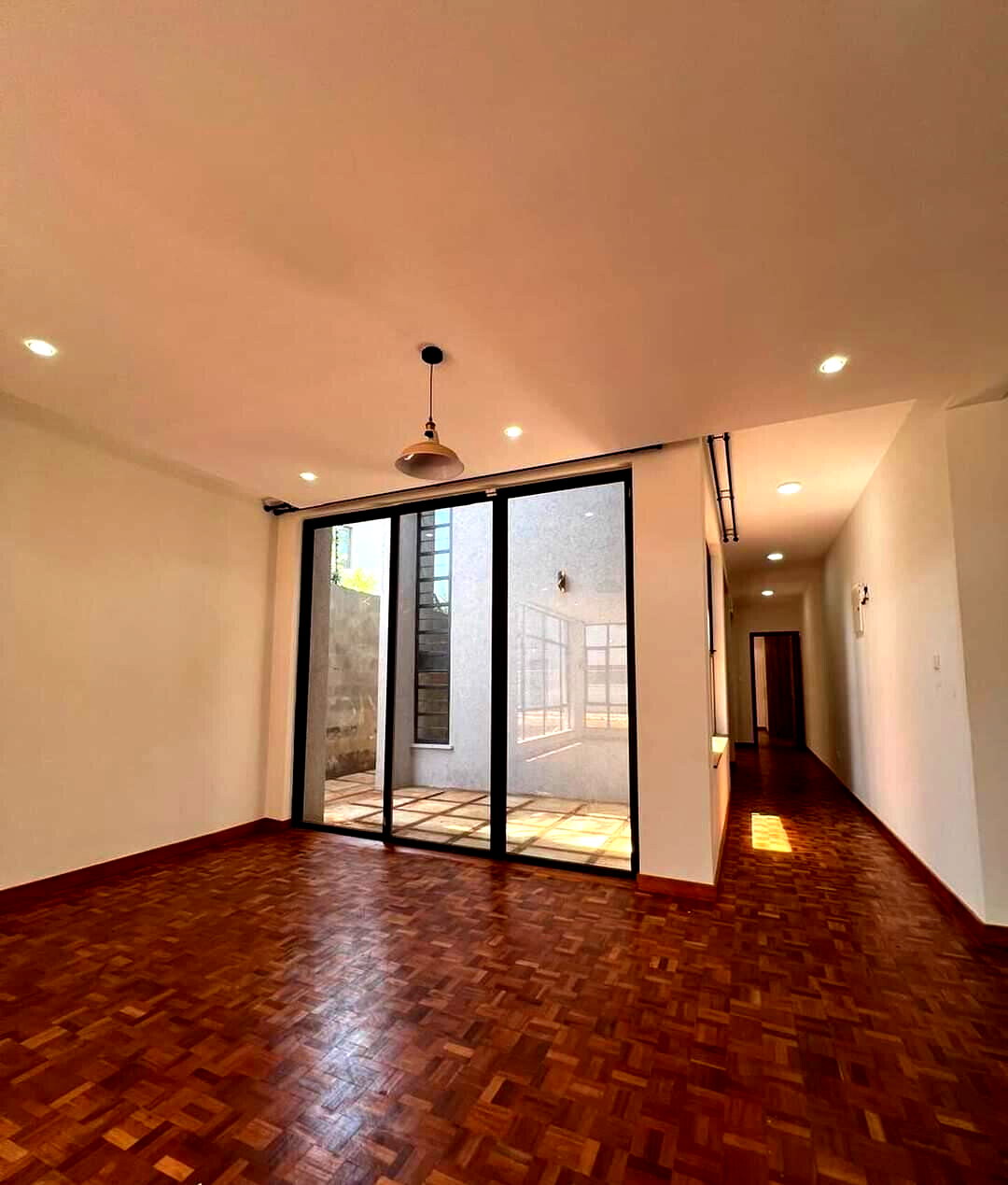 5-Ensuite Townhouse with DSQ & Garden in Lavington Compound of 4