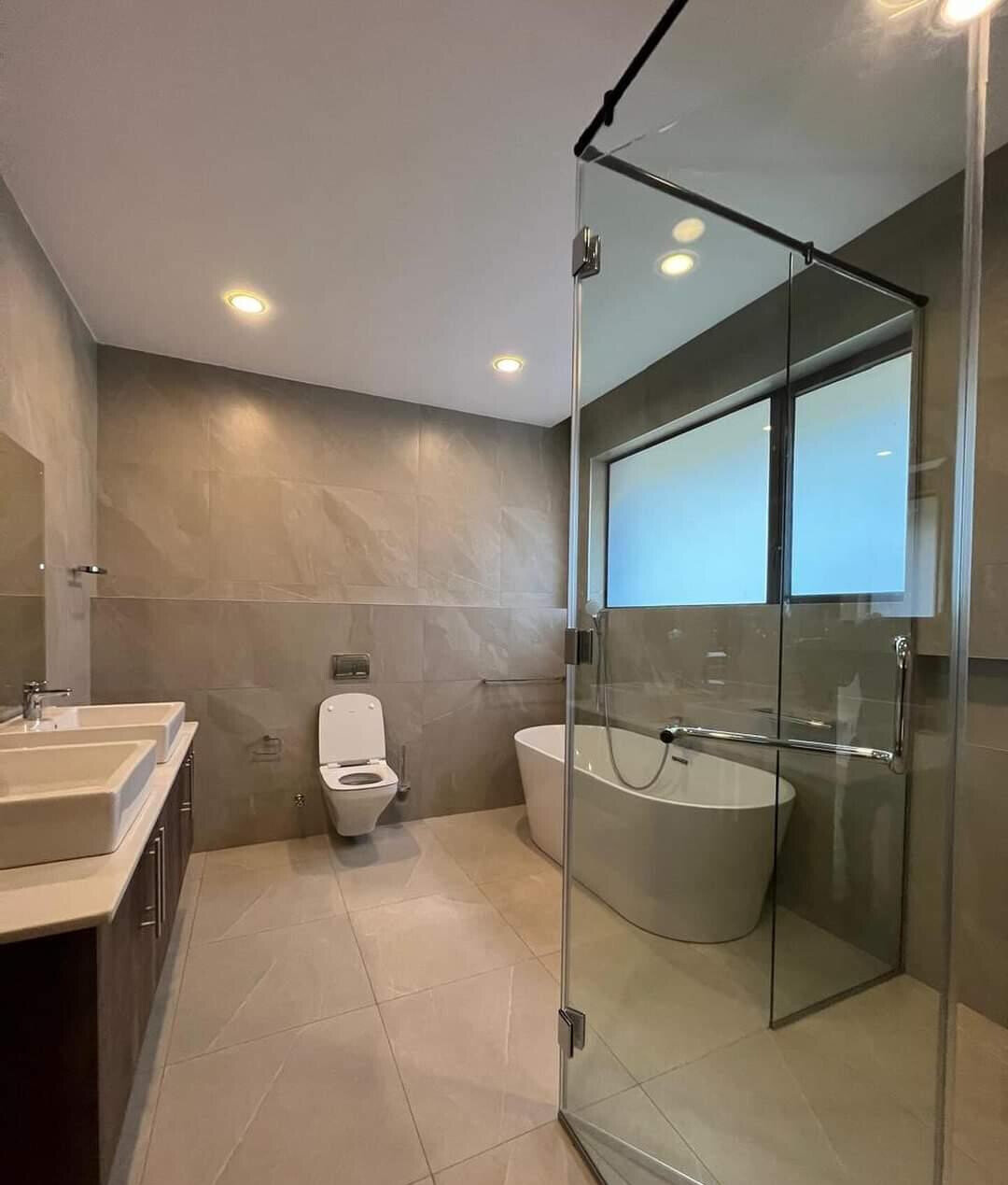 5-Ensuite Townhouse with DSQ & Garden in Lavington Compound of 4