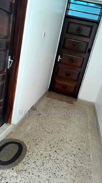 4bdrm Maisonette in Quarter Acre, Kizingo for sale - Image 3