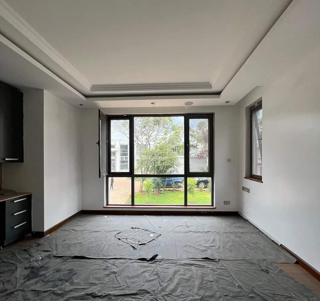 Jacaranda-Lined Drive Townhouse on Half-Acre – Karen