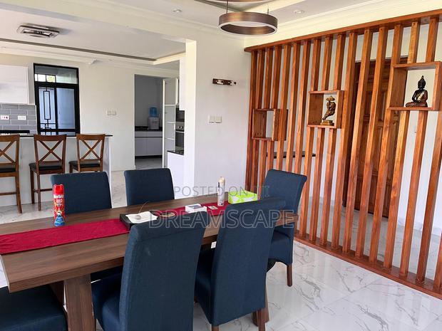 6bdrm Mansion in Karen for sale