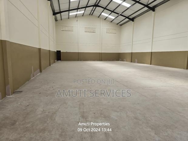 Athiriver: 7425 SQFT Godown to Let