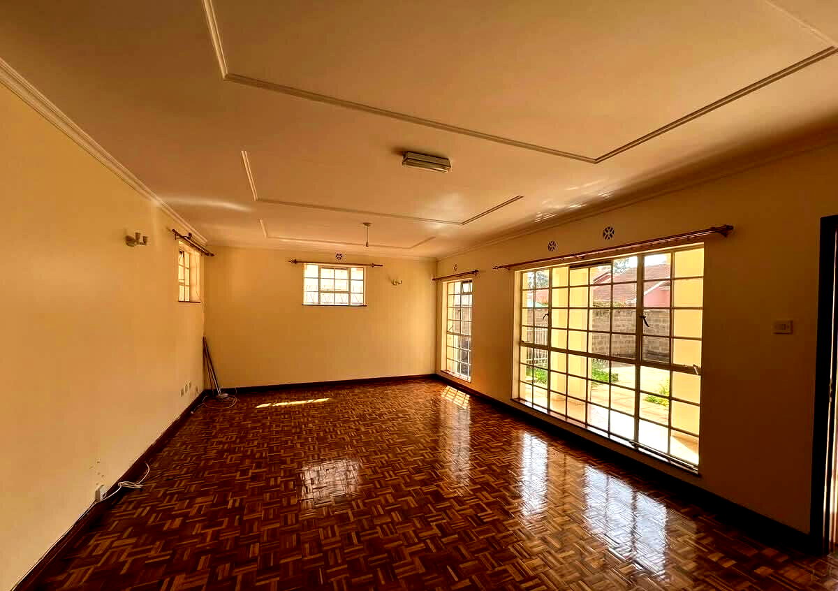 Homely 4-Ensuite Villa with SQ in Leafy Lavington