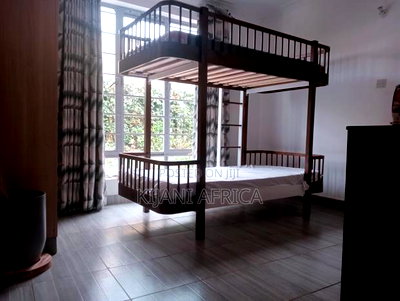 4bdrm Bungalow in Joska for rent - Image 5