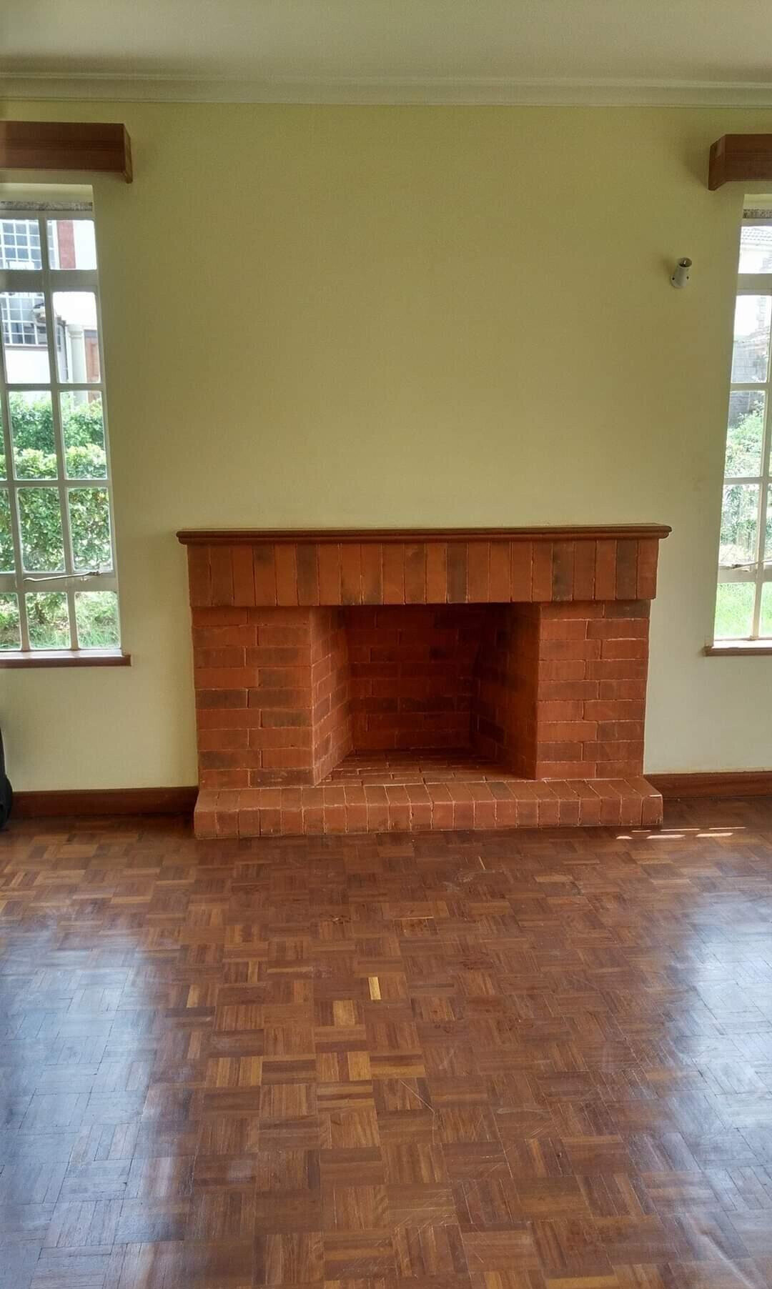 4BR All-Ensuite Townhouse with Office & DSQ - Runda Evergreen