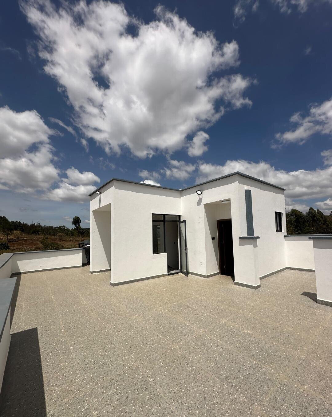 5BR Townhouse with DSQ, Office & Clubhouse - Kamangu, Kikuyu