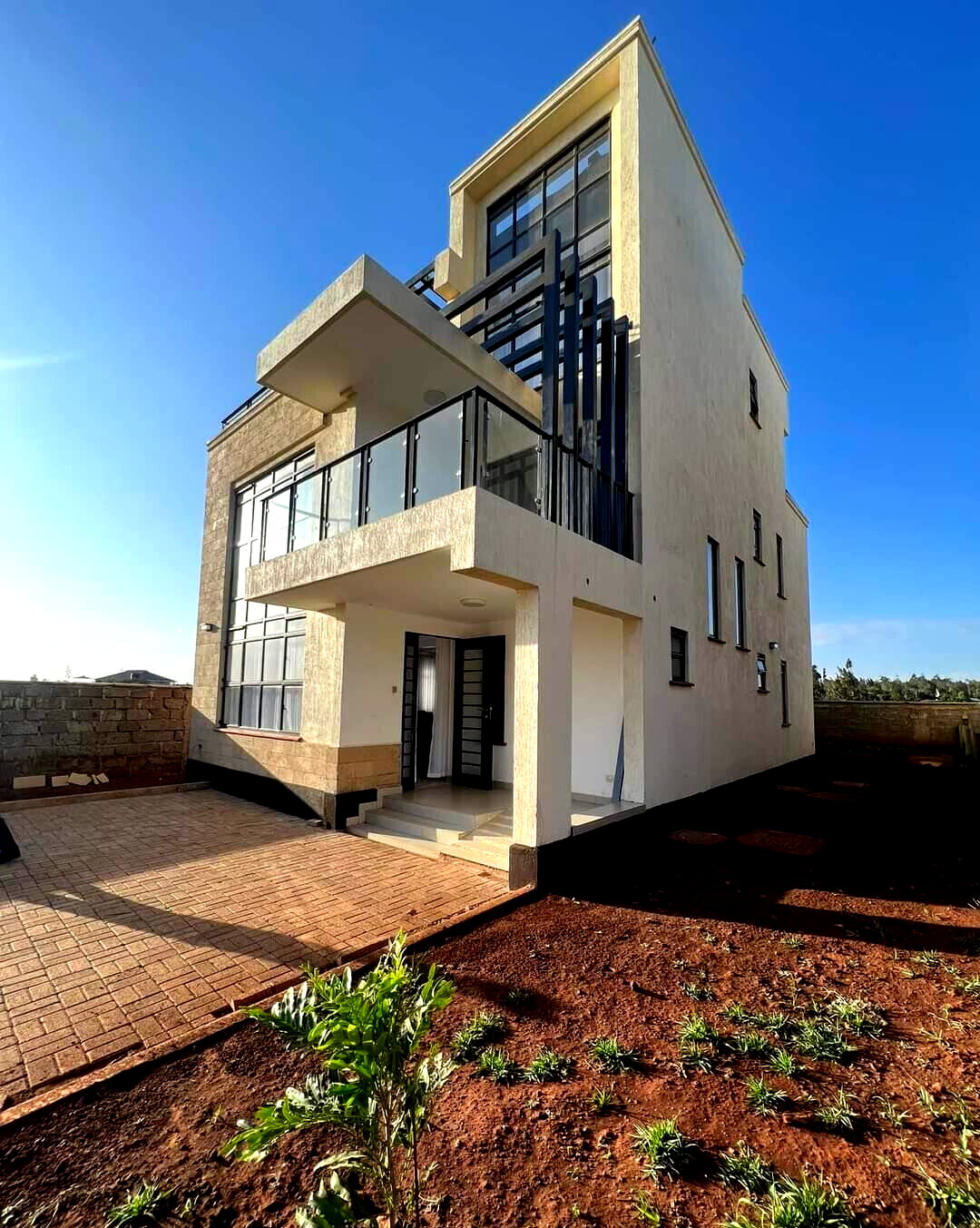 4BR All-Ensuite Villa with Pool & DSQ - Kibiku, Ngong