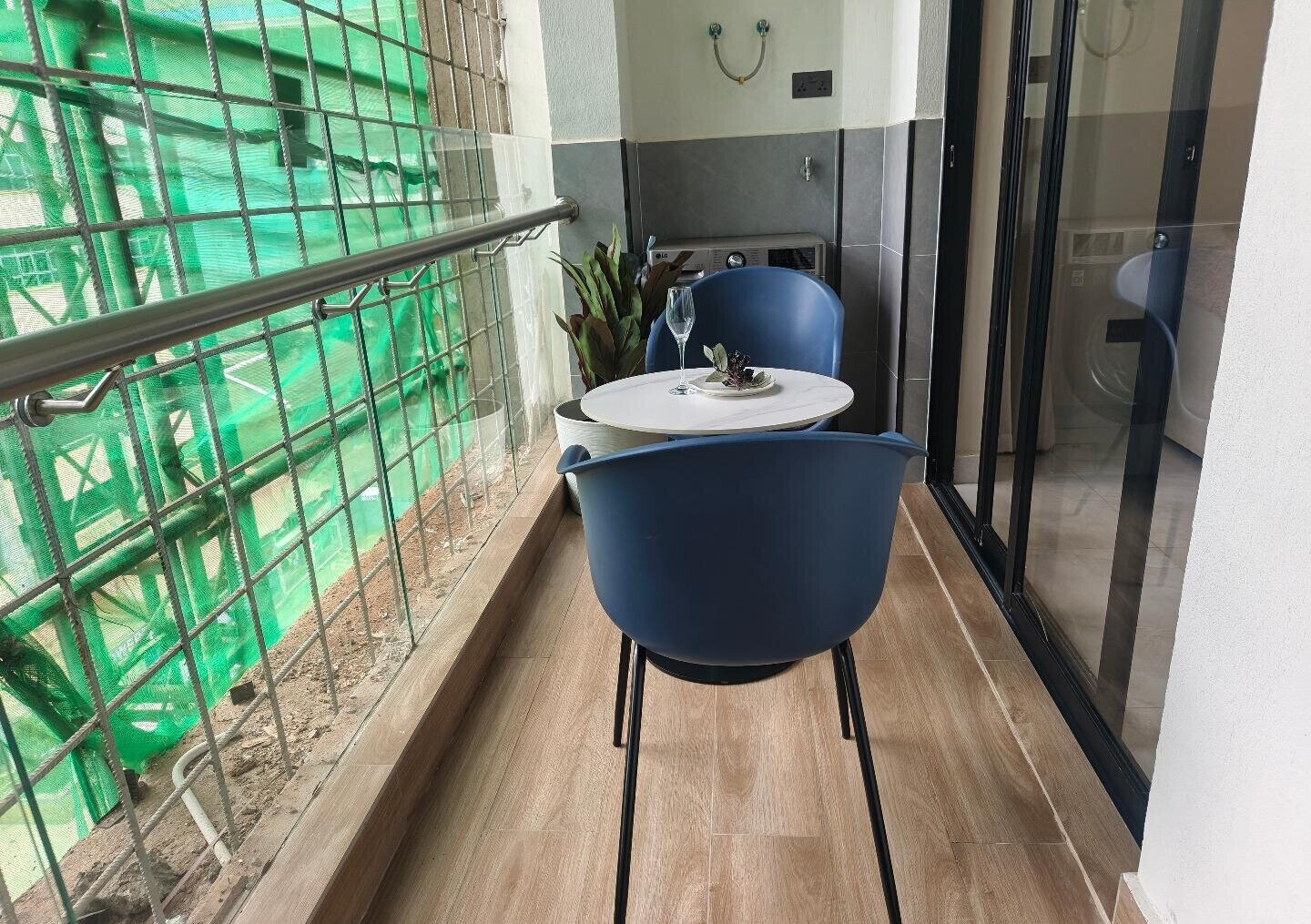 1BR En-Suite with Premium Finishes & Backup Power - Westlands