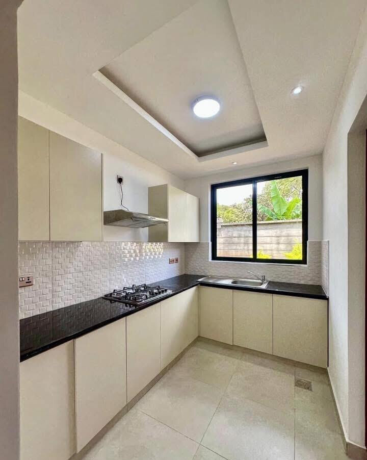 Three-Unit Exclusive Townhouse with DSQ & Backup Generator - Lavington