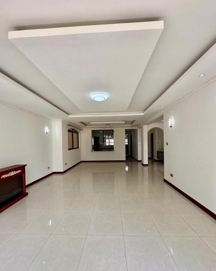 Three-Unit Exclusive Townhouse with DSQ & Backup Generator - Lavington