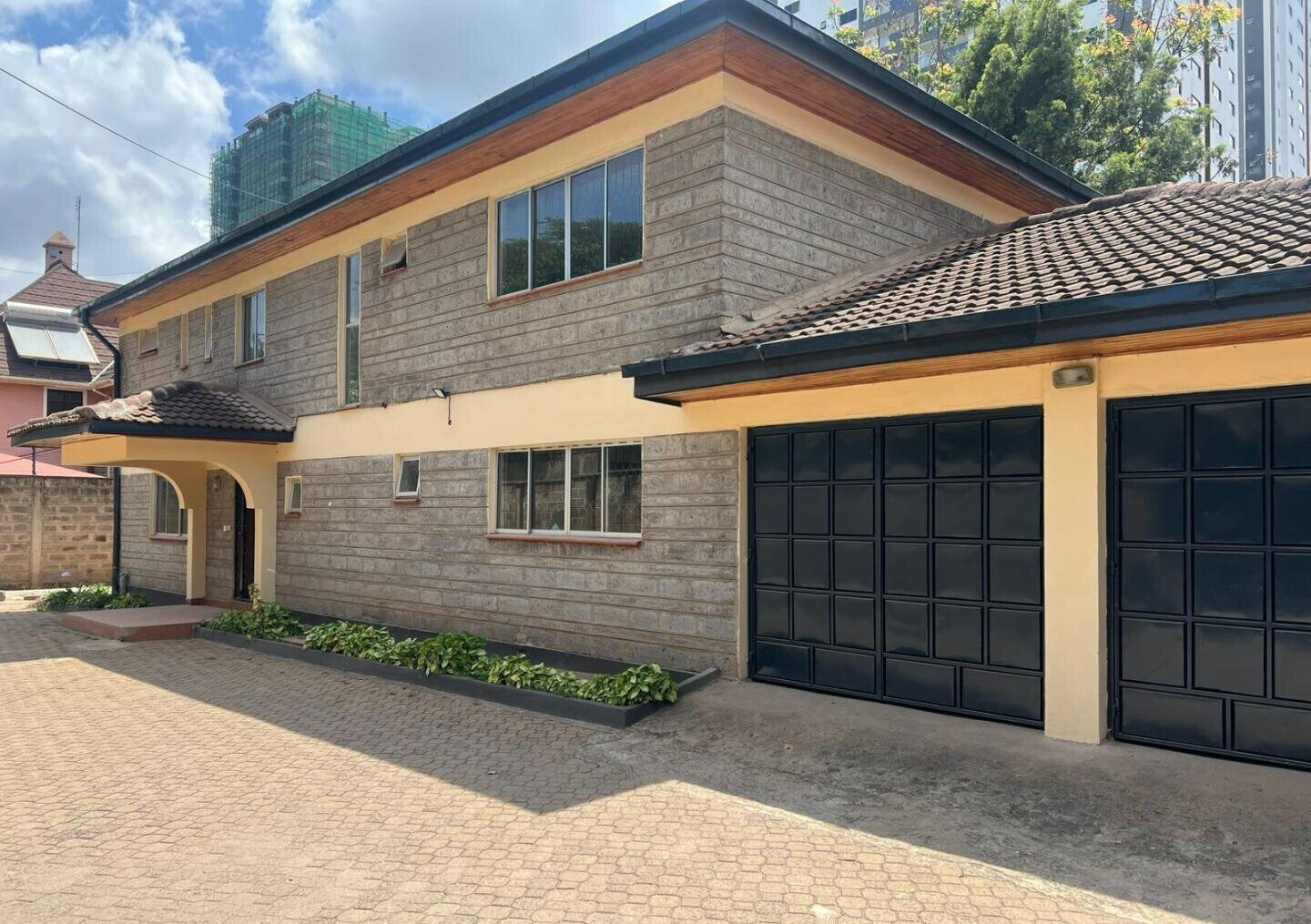 50x100 Garden Home at KSh 300K
