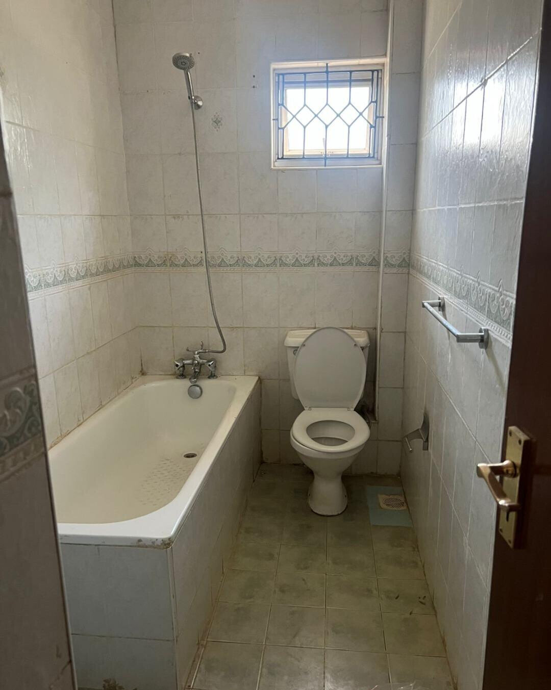 50x100 Garden Home at KSh 300K