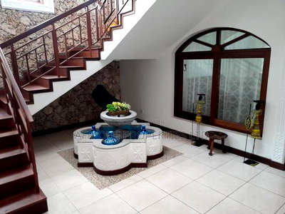 Furnished 4bdrm Mansion in Nyali Lantana for rent - Image 11
