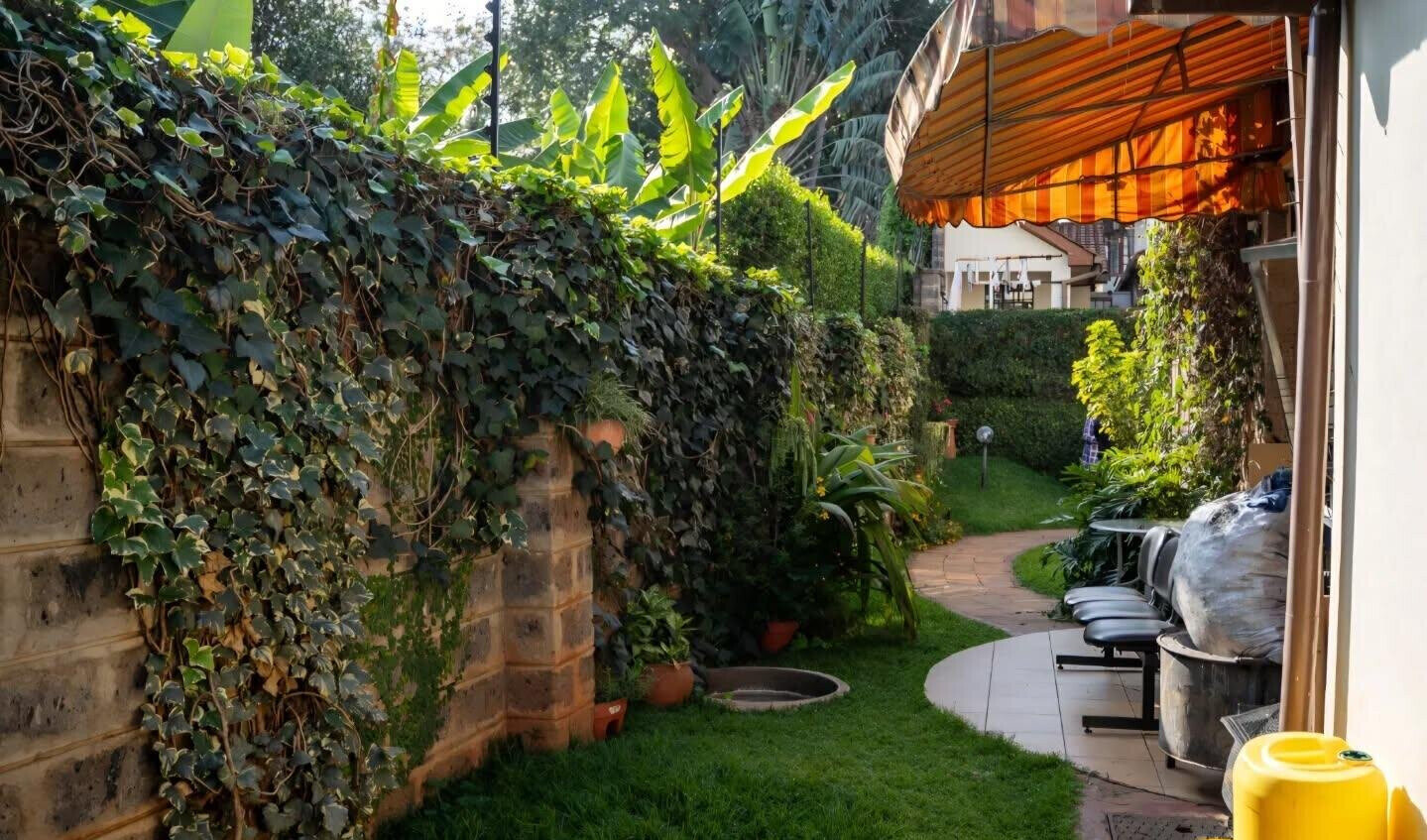 5-Ensuite Townhouse with Private Garden - Lavington