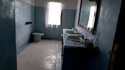 3bdrm Villa in Malindi for sale - Image 7