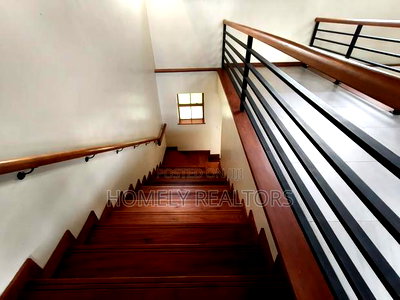 4bdrm Mansion in Oloirien, Birika, Kiserian for sale - Image 9