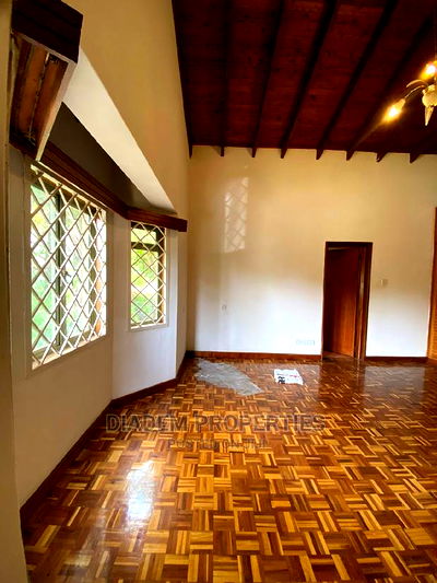 5bdrm Townhouse / Terrace in Lavington for Rent - Image 13