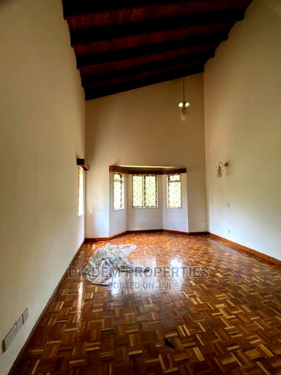 5bdrm Townhouse / Terrace in Lavington for Rent - Image 17