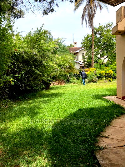 5bdrm Townhouse / Terrace in Lavington for Rent - Image 3