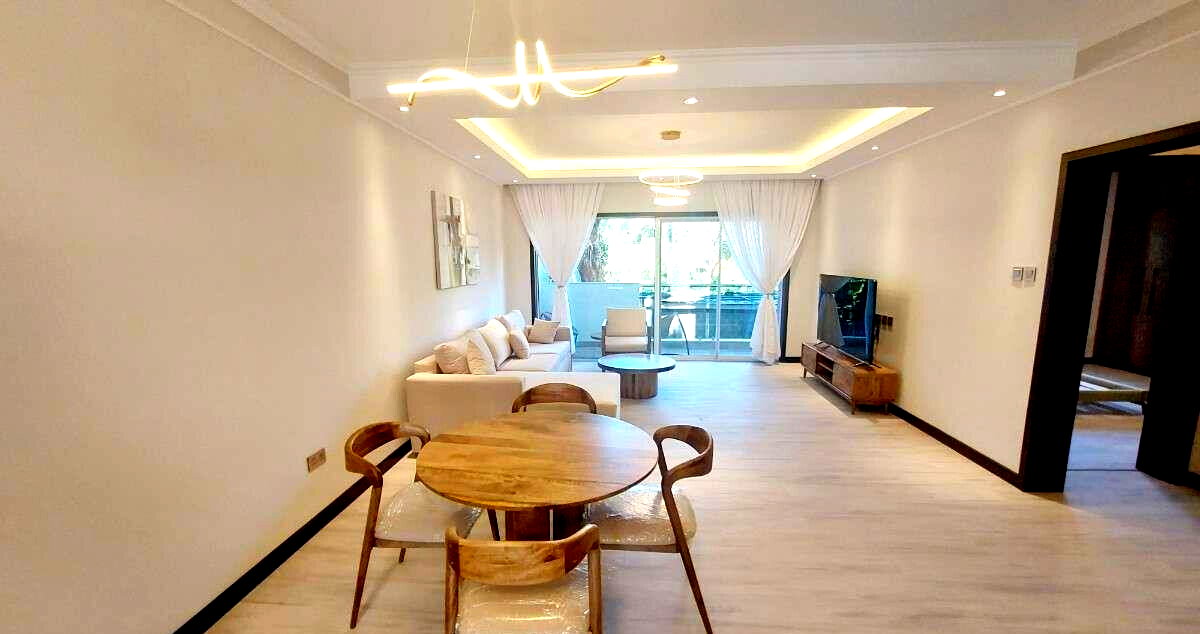 11th Floor 2BR with Gym, Pool & Jacuzzi – Riverside