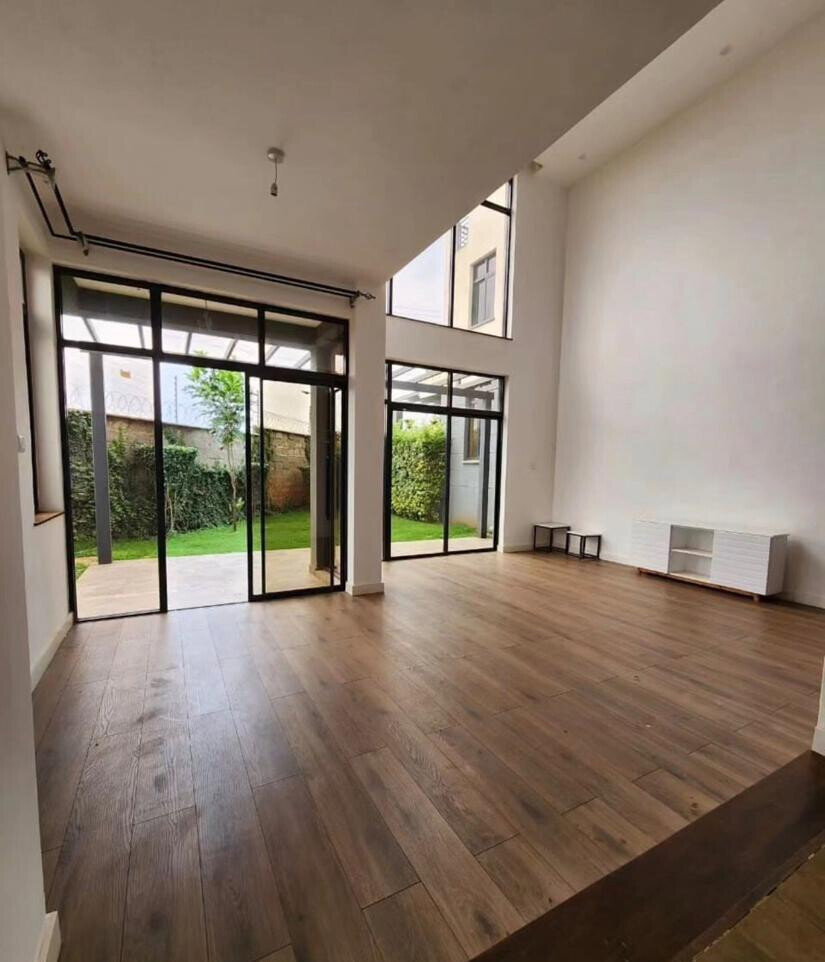 4-Ensuite Townhouse with Pool & Only 12 Units - Loresho