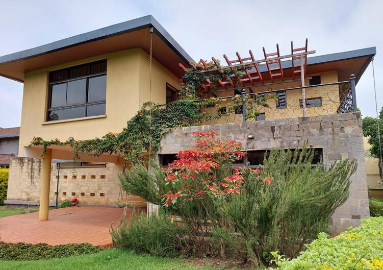 1/2 Acre 5BR Haven at KSh 450K