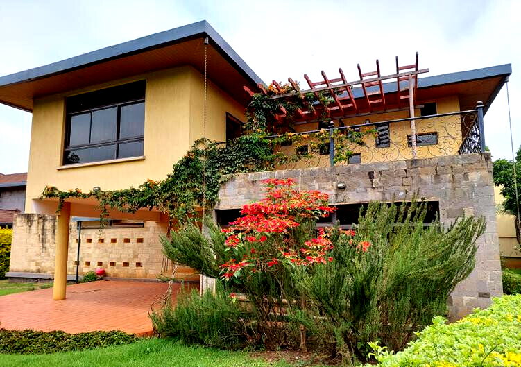 1/2 Acre 5BR Haven at KSh 450K