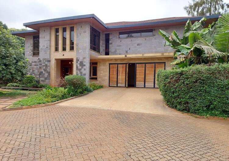 1/2 Acre 5BR Haven at KSh 450K