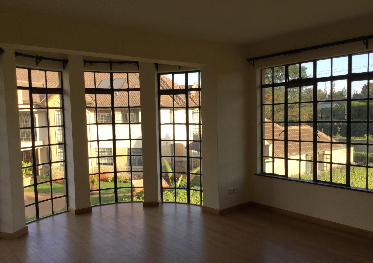 Half Acre 5BR Garden Home
