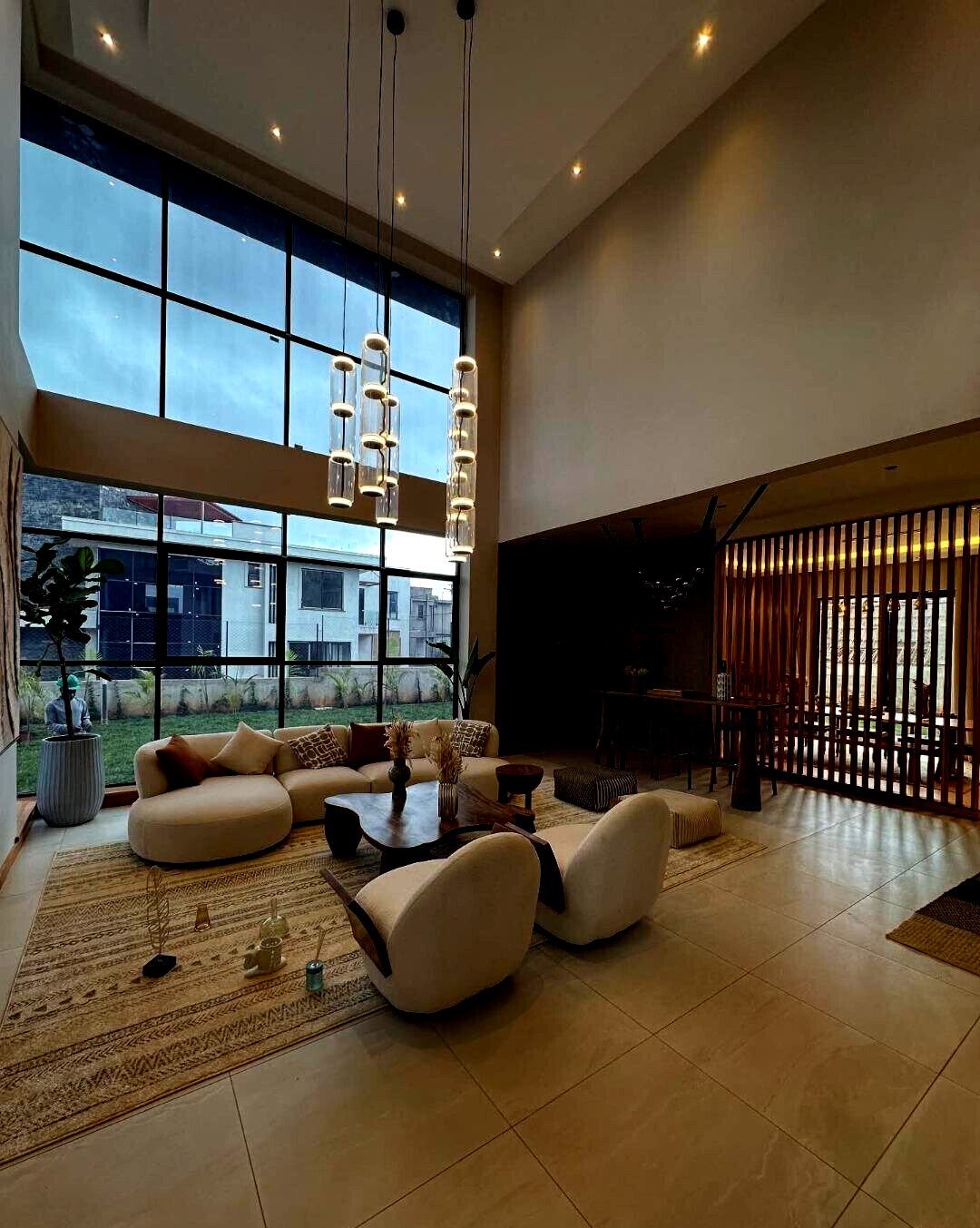 4-Bed Luxury Villa with DSQ & Clubhouse Pool - Loresho