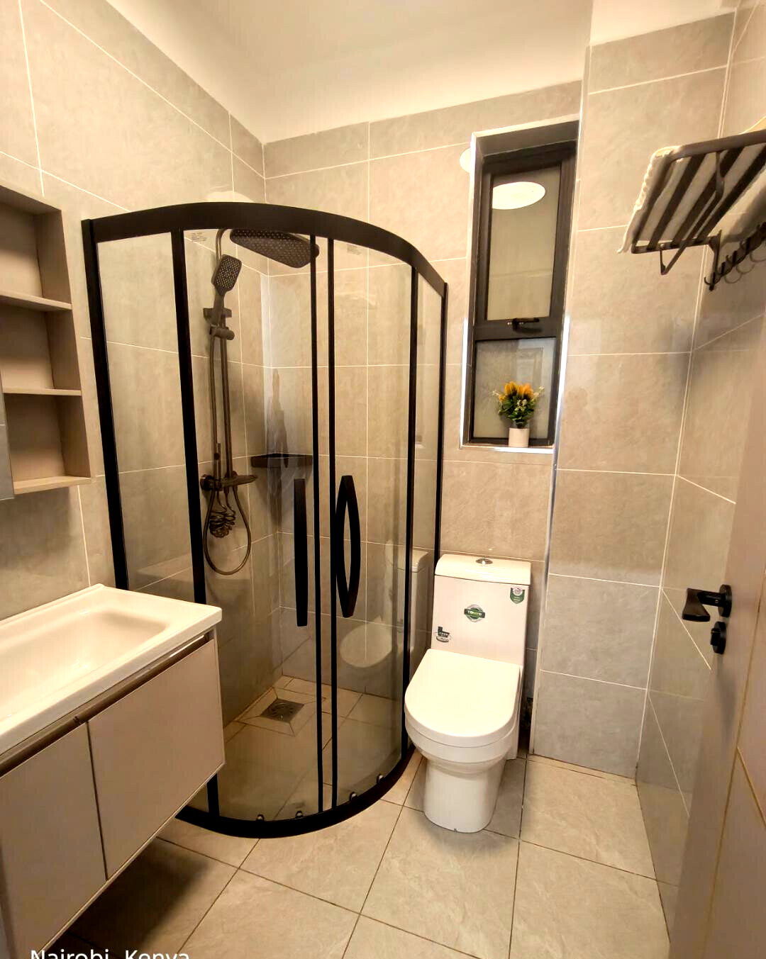 2BR with Pool, Gym & Rooftop Entertainment - Westlands