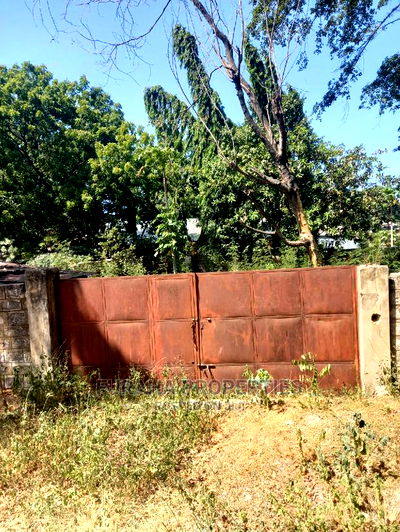 For Sale Quater Acre Land Bamburi - Image 3