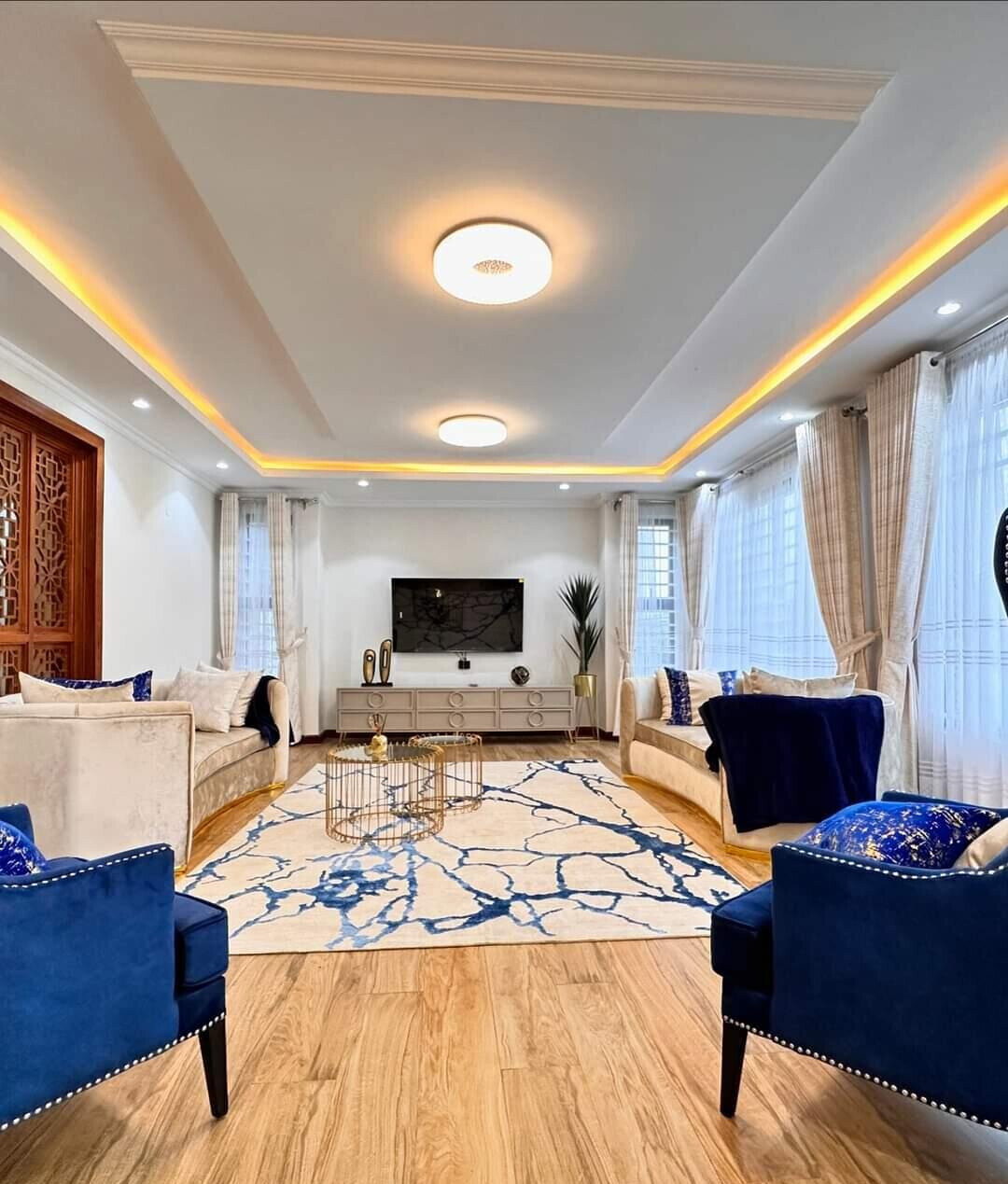 4BR All-Ensuite Villa with DSQ & Backup Generator - Runda