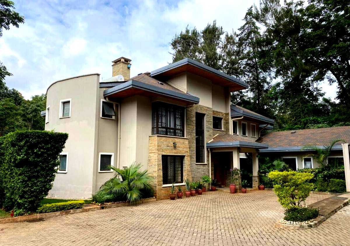 4 En-Suite Townhouse with Sunken Lounge & Gazebo - Kitisuru